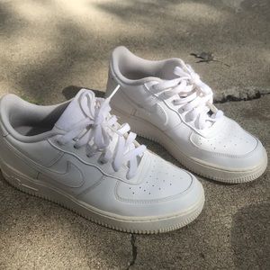 Nike Air Force Ones Low🔥